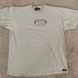 T shirt university of Wisconsin Green Bay